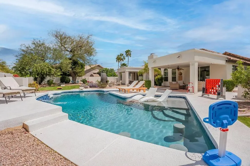 Appartamento Stunning 5 Bed Luxury Oasis Heated Pool Hot Tub Scottsdale 0*,  Stati Uniti