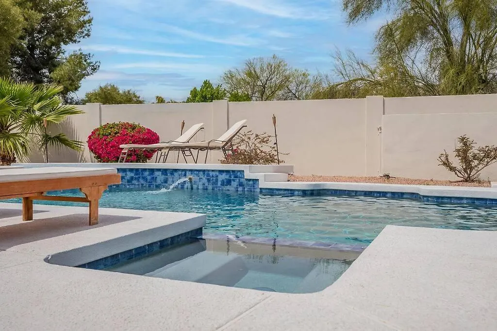 Appartamento Stunning 5 Bed Luxury Oasis Heated Pool Hot Tub Scottsdale 0*,  Stati Uniti